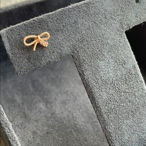 Dainty Gold Bow Stud